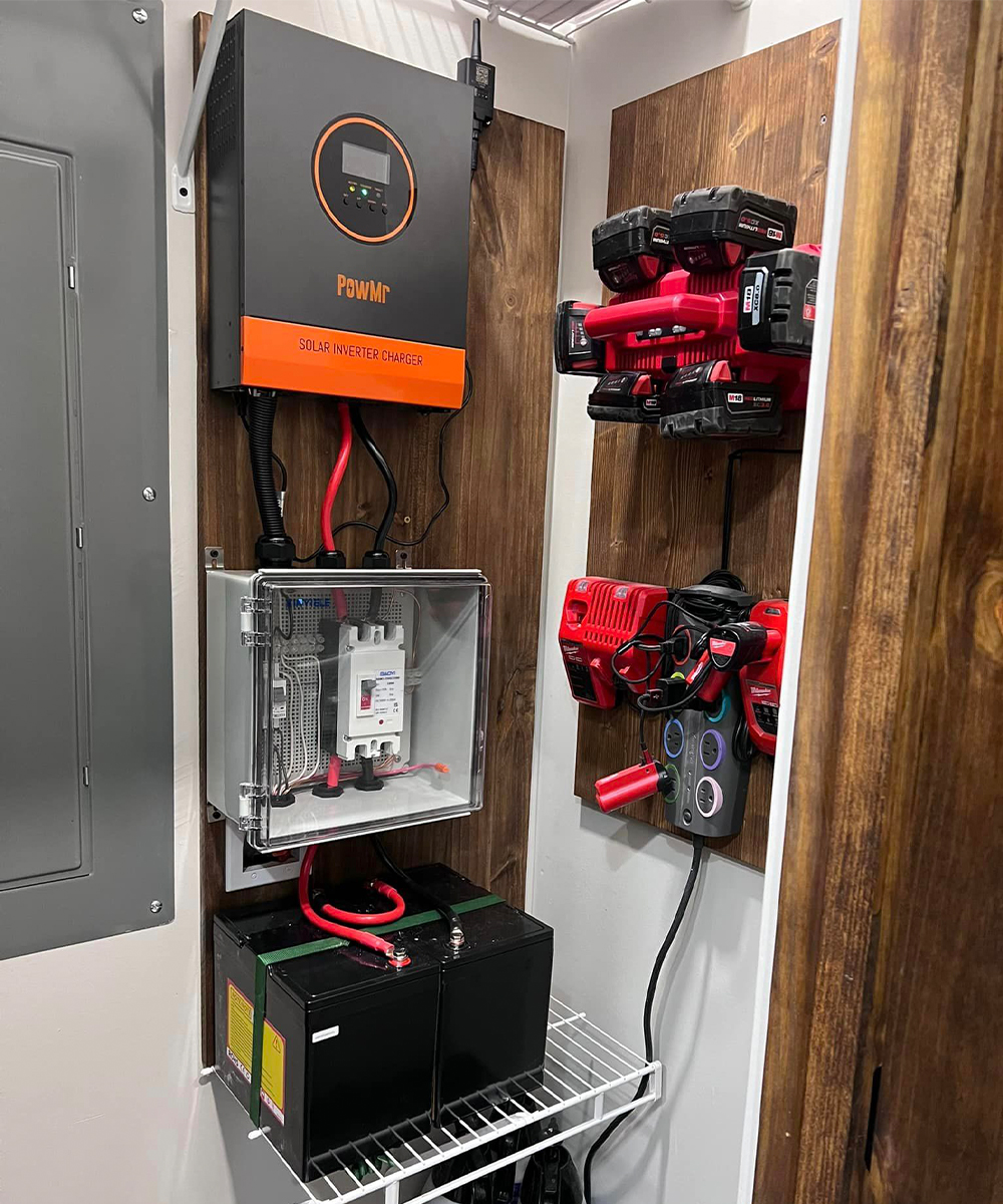 PowMr 3000W Solar Inverter in Alabama, USA